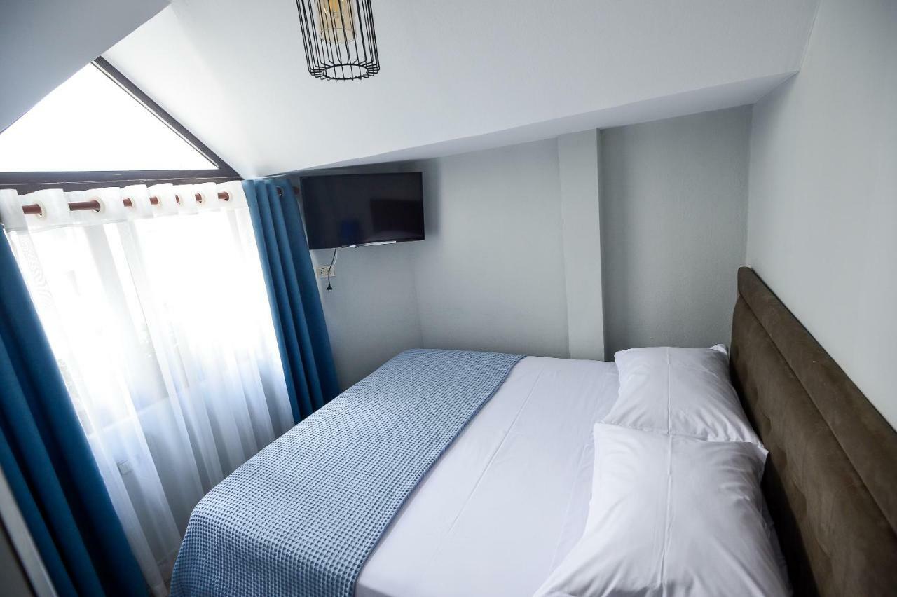 Hotel Niku Tirana Zewnętrze zdjęcie